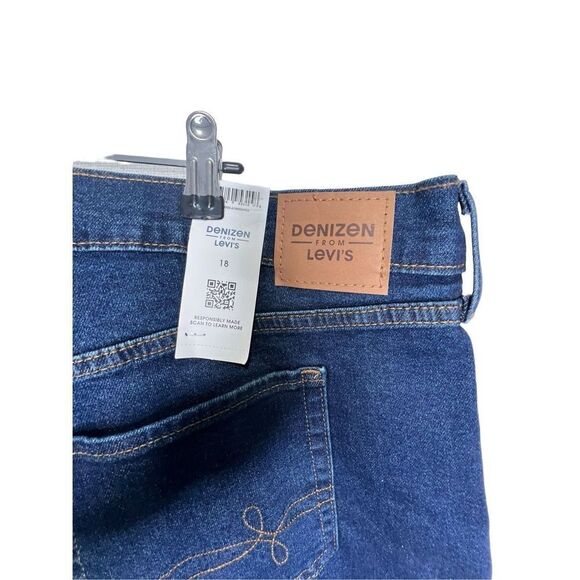 NWT Denzim By Levi’s Dark Wash Cut Off High Rise Denim shorts - Picture 5 of 6